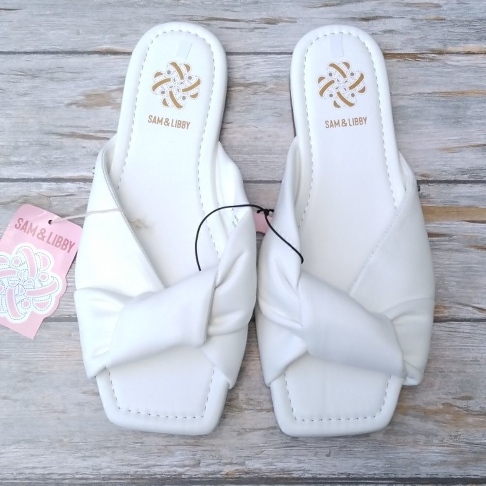 Sam & Libby White Knotted Slide Sandals